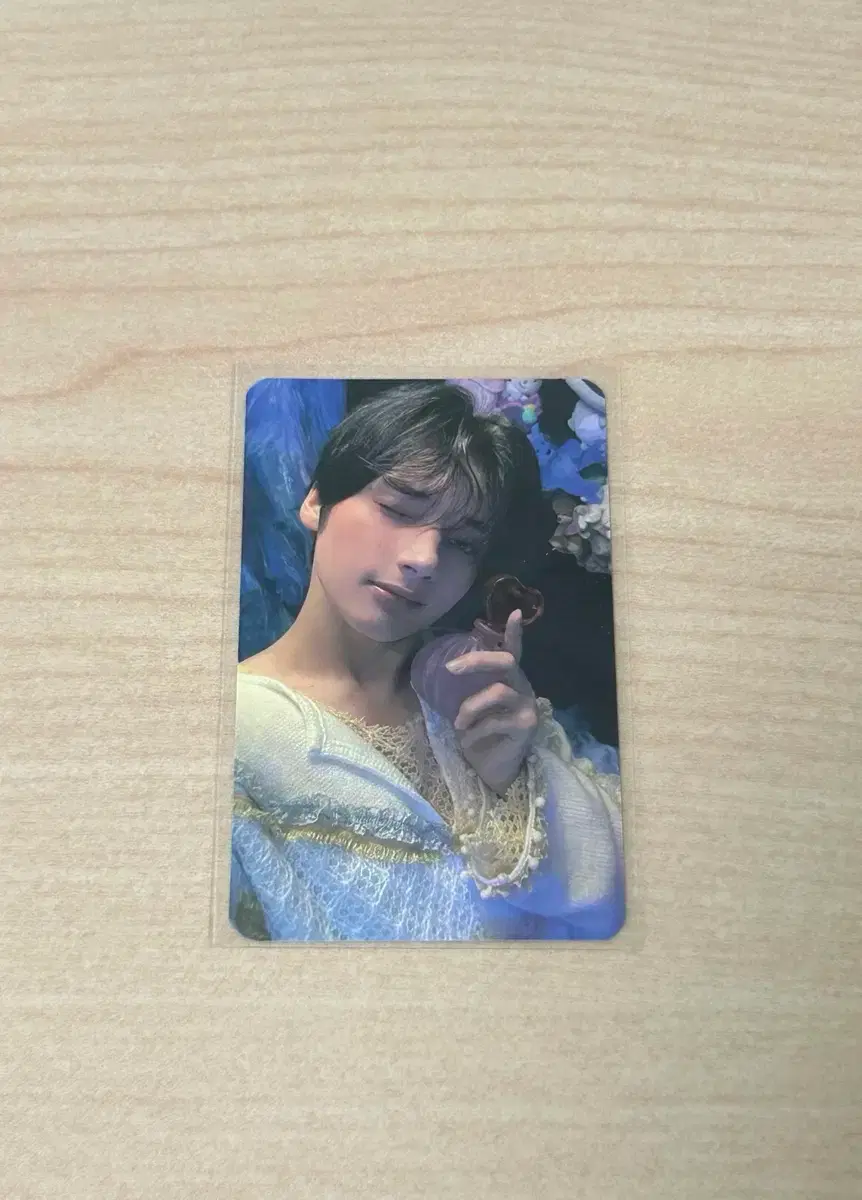 thumbnail-0